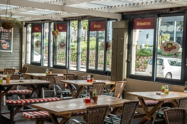 Comment réussir des nems de porc croustillants avec une sauce nuoc cham maison?